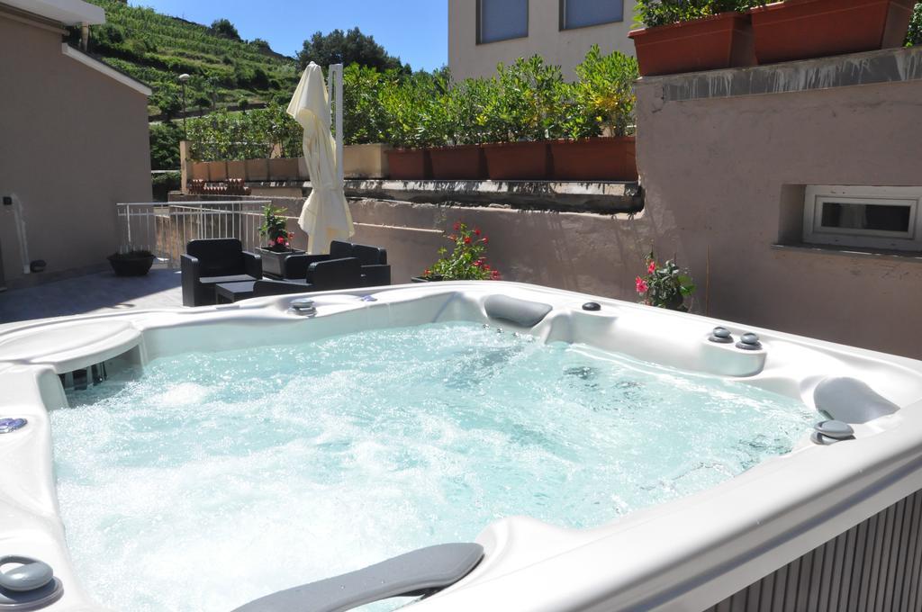 Hotel Residence Paradiso Moneglia Esterno foto